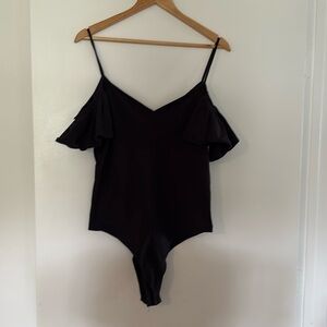 CAD Black Open Shoulders Ruffles Bodysuit Women's XL